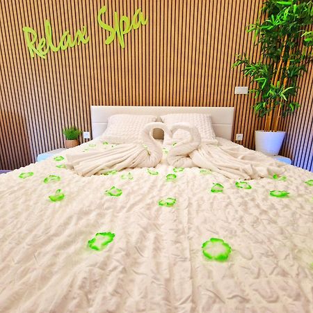 Relax Spa-4 Pers-Jacuzzi-Parking-Jardin-Clim-Colmar Muntzenheim Екстериор снимка